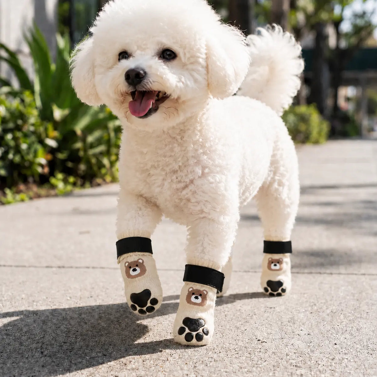 Dog Paw Protectors - 4-Piece Silicone Set with Anti-Slip Grip, Wear-Resistant, Lightweight Fit for Outdoor Safety of Puppies and Dogs